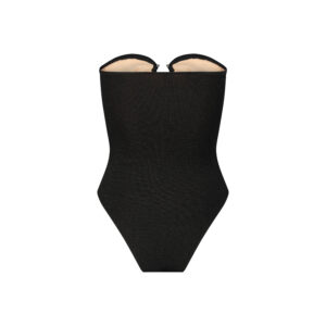 ONYX BLACK – One piece